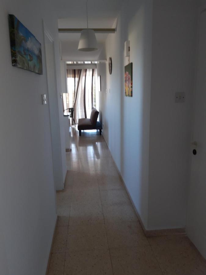 La Veranda Sea View Apartments Lárnaca Exterior foto
