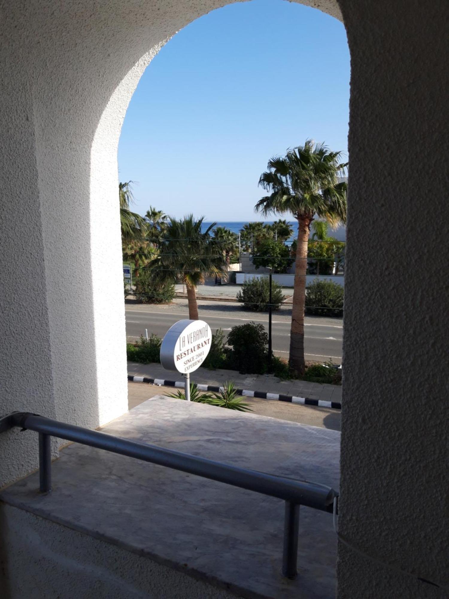 La Veranda Sea View Apartments Lárnaca Quarto foto